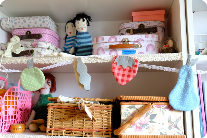 Les clichés du samedi #2 : Mes mini poupées et mes fruits en&nbsp;tissu